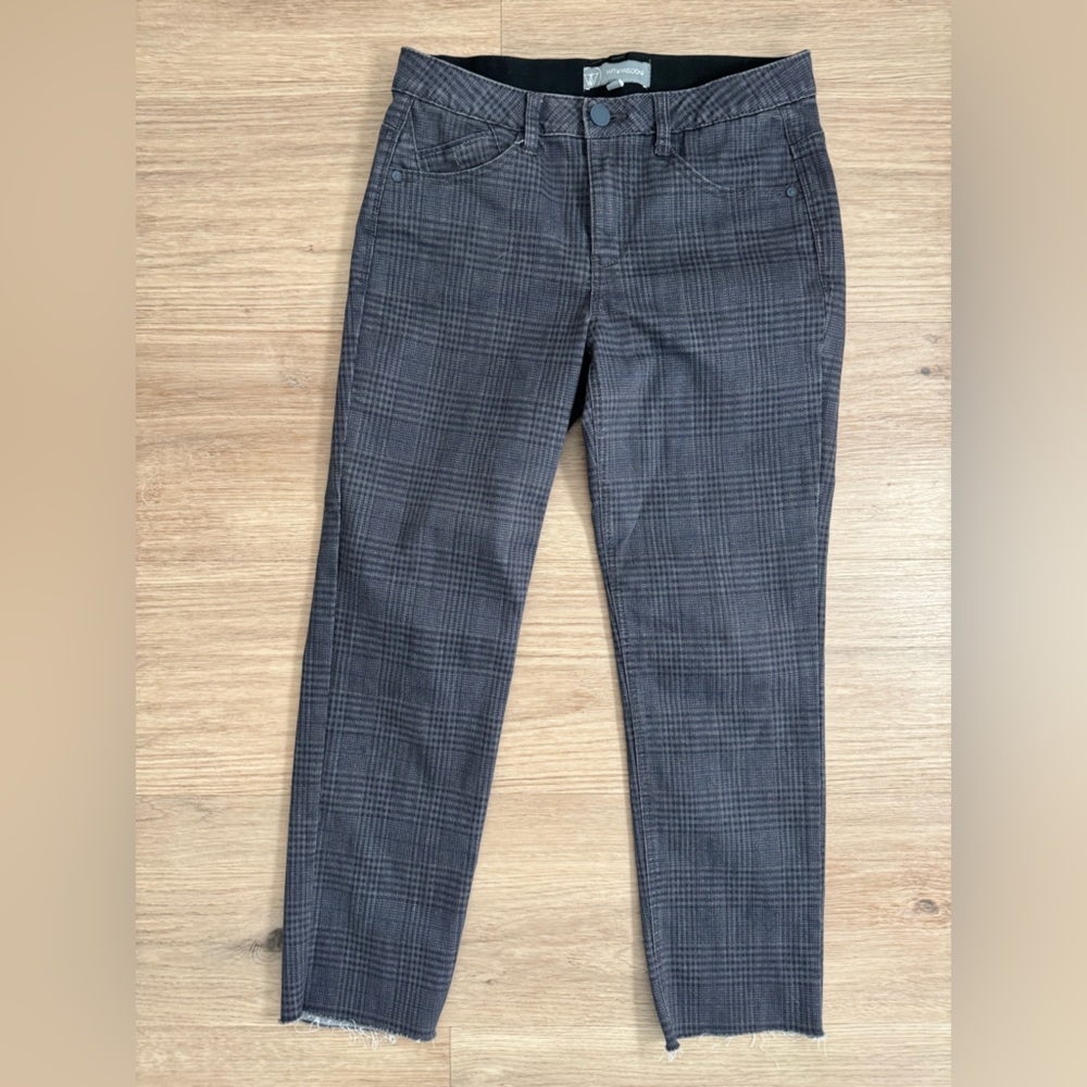 Wit & Wisdom Absolution Ankle Slim Straight Leg Jean color Gymu-Grey Multi